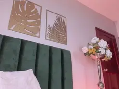 Amateur Live Sex Cam of SamVega