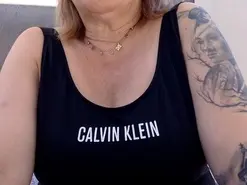 Amateur Free Live Porn of ona_sexx69