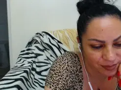 Amateur Watch Live Sex Cams of pretty_woman1