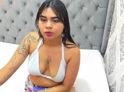 Amateur Watch Live Sex Cams of LauraHillx