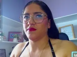 Amateur Free Live Porn of chantal_adams0
