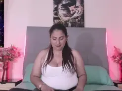 Amateur Nude Webcam of alma_alavares