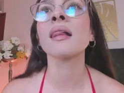 Amateur Adult Webcams of AndraCyrus