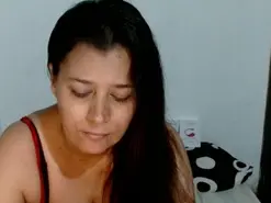 Amateur Sex Cam of karyna_milf