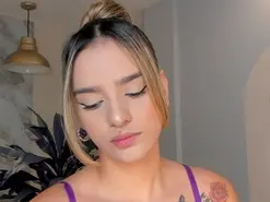 Amateur Sex Cam of LaurentRosse