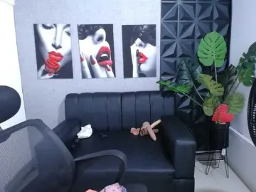 Bongacams Sex Cam of Valentina-mature