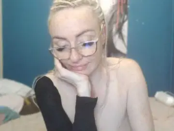 Bongacams Free Live Porn of NADINNNE