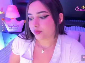 Bongacams Nude Webcam of EinnyMure