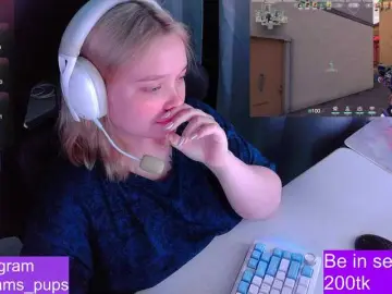 Bongacams Free Porn Cam of AlinaAdams