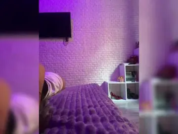 Bongacams Free Live Porn of sweetkira25