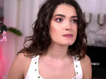 Bongacams Live Sex Cam of SweetAuraaa