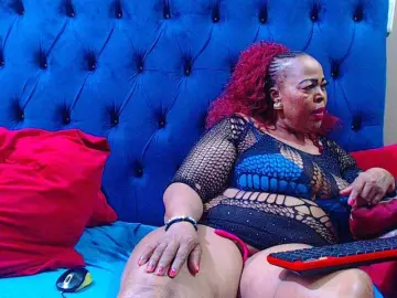 Bongacams Best live sex cam show of Ebonycandy10