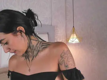 Bongacams Adult Webcam of NicolleSweett04