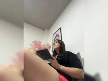 Bongacams Free Porn Cam of karlacortes1