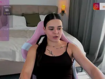 Bongacams Nude Webcam of EvaRaider