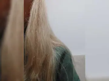 Bongacams Free Porn Cam of LittleSammy