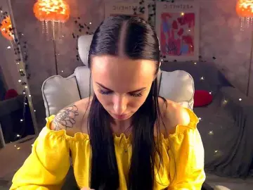 Bongacams Adult Webcams of NicoleMerz