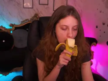 Bongacams Sex Chat of CuteeFoxy
