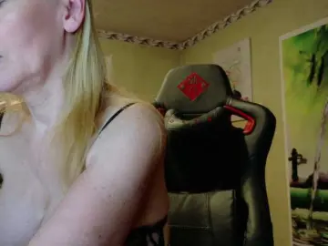 Bongacams Live Sex of AngelikaMore