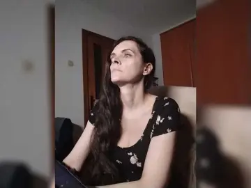 Bongacams Best live sex cam show of SexQueen11