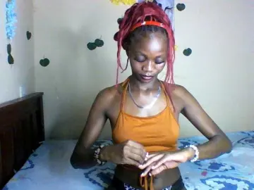 Bongacams Sex Cam of Luna-Noir