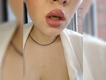 Bongacams Watch Live Sex Cams of smeh-i-greh