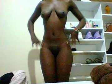 Bongacams Adult Webcam of Bella-22
