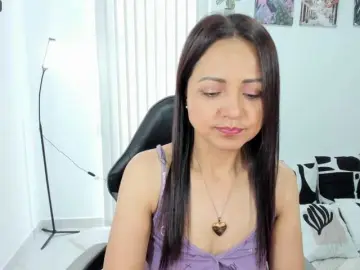 Bongacams Nude Webcam of Carlin1511