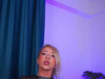 Bongacams Live Porn of DaenerysDrogo