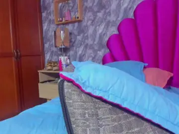 Bongacams Live Porn of EMMAPARIS
