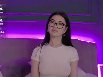 Bongacams Nude Webcam of Chiaralovee