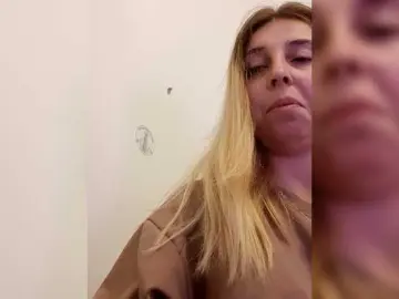 Bongacams Sex Cam of alissonone