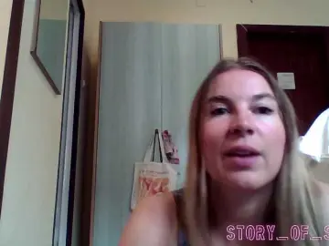 Bongacams Free Live Porn of Sarahrose