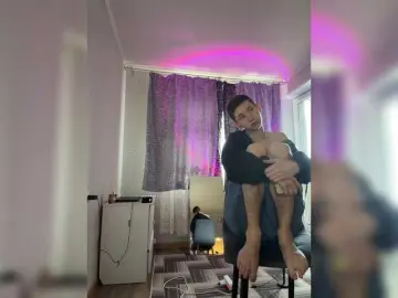 Bongacams Free Porn Cam of lovememoreamore