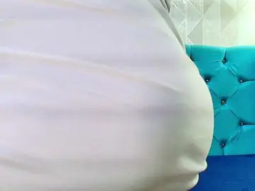 Bongacams Nude Webcam of MadelineDollx
