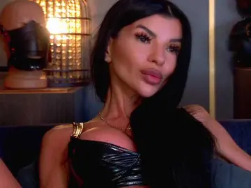 Bongacams Free Live Porn of EleniaDevons