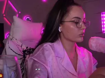Bongacams Watch Live Sex Cams of your-red-wine