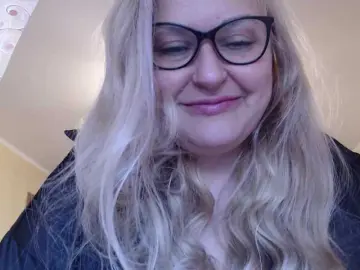 Bongacams Free Porn Cam of WifeyNusha