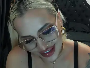 Bongacams Free Live Porn of lovelyblondyx