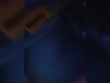 Bongacams Best live sex cam show of candicelovee
