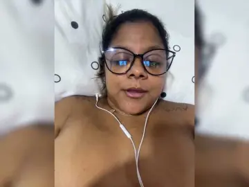 Bongacams Watch Live Sex Cams of chelseea-bluey