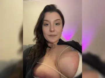 Bongacams Live Sex Cam of M-O-L-N-I-Y-A