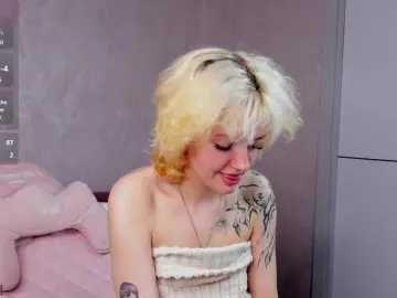 Bongacams Adult Webcam of LunaaBee