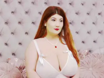 Bongacams Sex Cam of PenelopeLynnx
