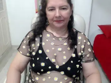 Bongacams Adult Video Chat of leonela-68