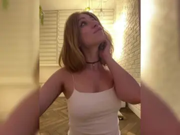 Bongacams Watch Live Sex Cams of ViviRoss