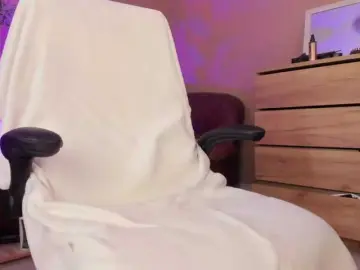 Bongacams Private Sex Chat of kaylalaine1