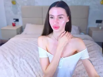 Bongacams Free Live Porn of SnowWhiteee