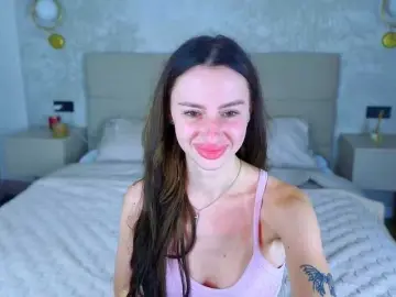 Bongacams Adult Webcam of SnowWhiteee