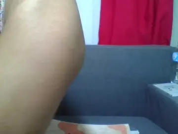Bongacams Watch Live Sex Cams of NADIAH